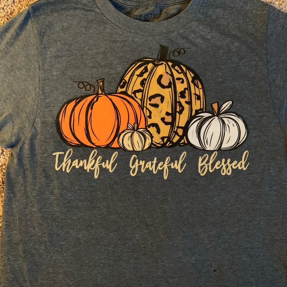 Leopard, Pumpkin Graphic Tee - Blue